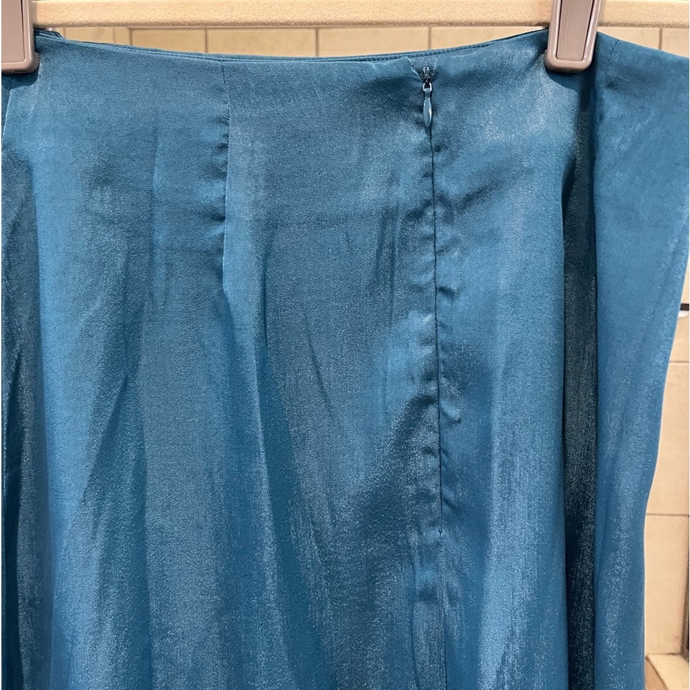 Midi Ruffle Skirt - Picture 3 of 6